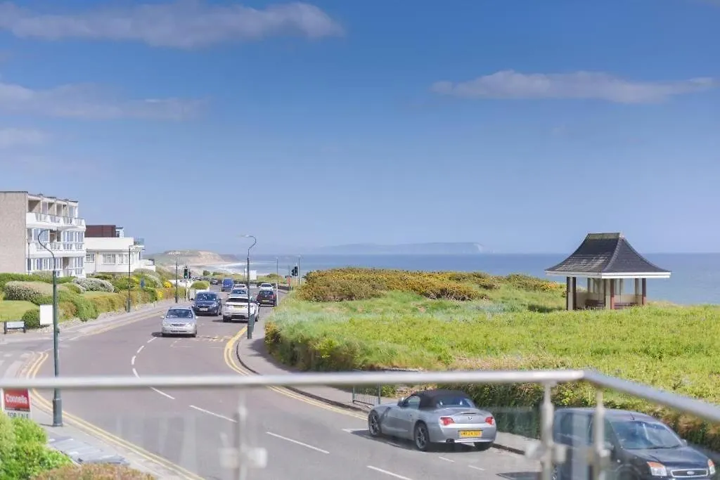 Bournecoast: Clifftop Apartment - Sea Views-Fm6182 Bournemouth